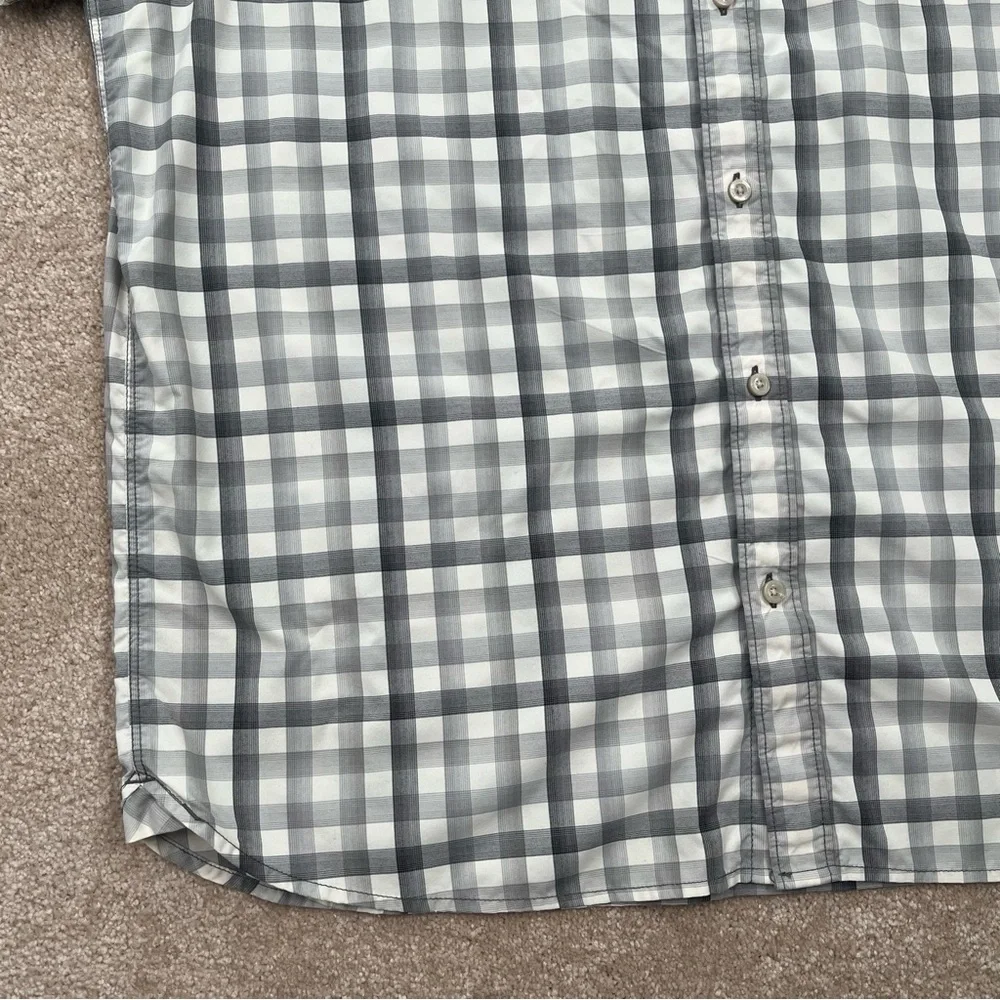 North Face Shirt Adult 2XL Gray Plaid Button Up Short Sleeve Casual Outdoor Men